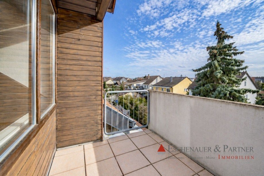 Balkon (altes Bild) Dachgeschosswohnung Reilingen