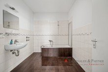 Badezimmer Gepflegte 1 Zimmer Mietwohnung in guter Stadtlage von Wiesbaden