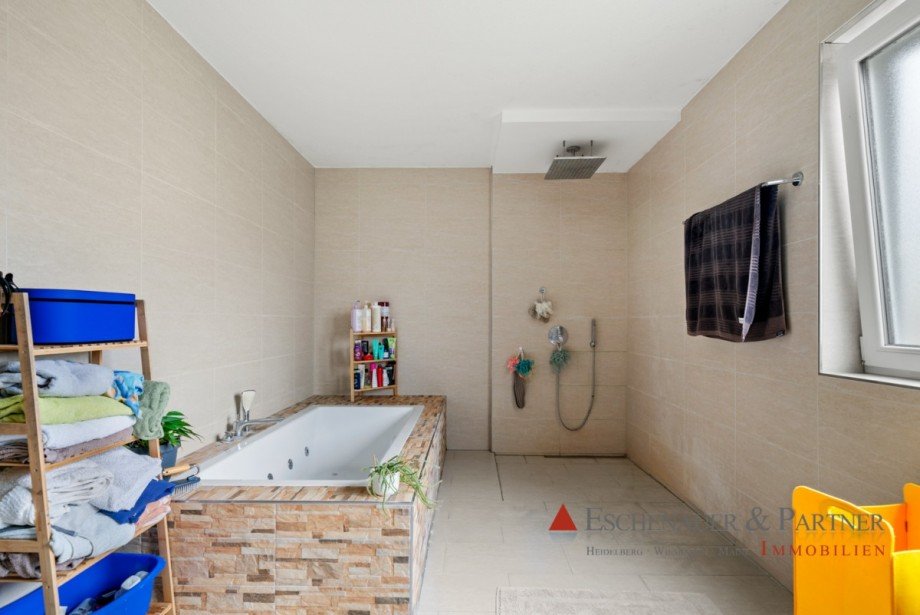 Badezimmer Doppelhaush�lfte Heidelberg