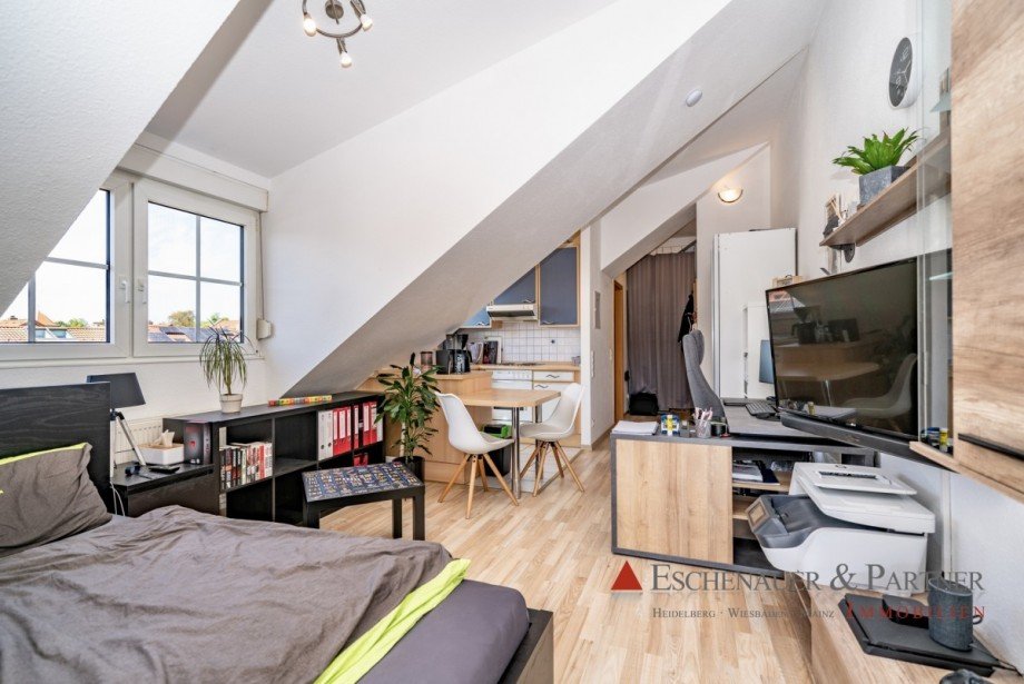 Zimmer Dachgeschosswohnung Schwetzingen