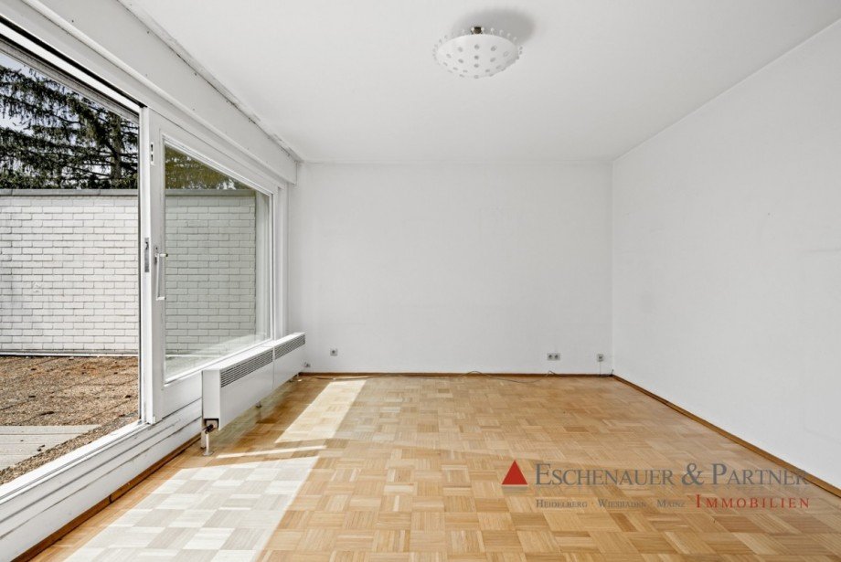 Schlafzimmer (Aktueller Zustand) Einfamilienhaus Wiesbaden