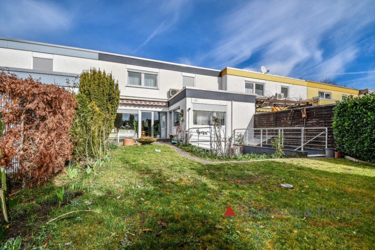 Ansicht Heidelberg Reihenhaus Gem�tliches Reihenmittelhaus mit tollem Garten in direkter Feldrandlage von Heidelberg-Rohrbach