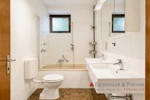 Wannenbad Wohnen �ber dem Neckar - Familienidylle mit traumhafter Sonnenterrasse und Panoramablick
