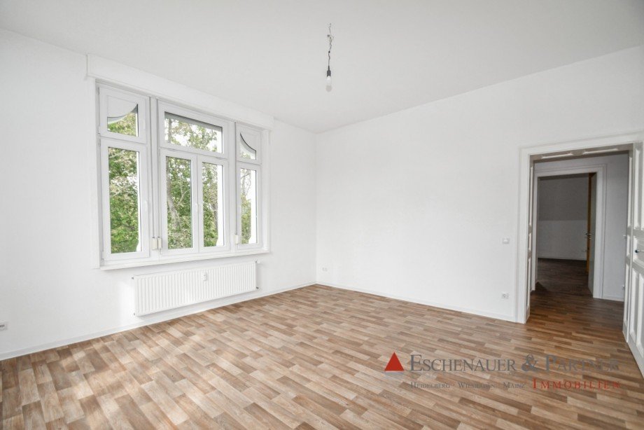 Schlafen 1 Dachgeschosswohnung Wiesbaden
