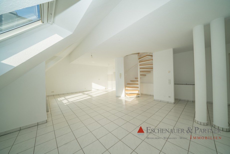 Wohnzimmer Dachgeschosswohnung Schwetzingen