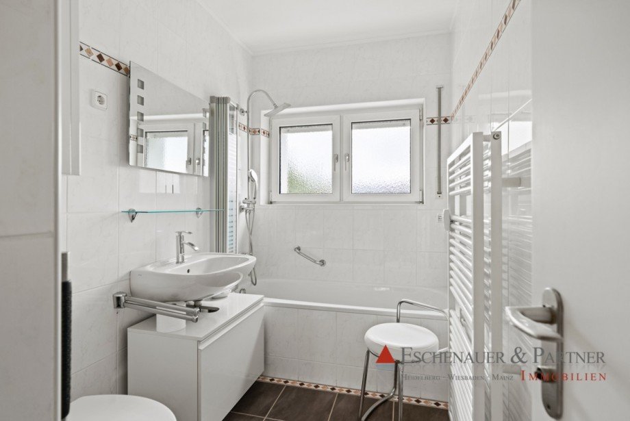 Badezimmer Etagenwohnung Wiesbaden