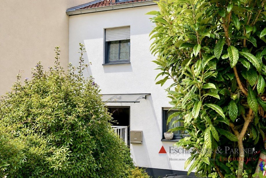 Ansicht (KI-Visualisierung) Reihenmittelhaus Heidelberg