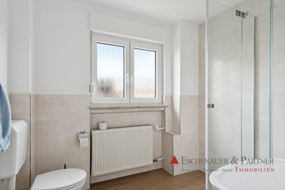 Badezimmer EG Zweifamilienhaus Hemsbach