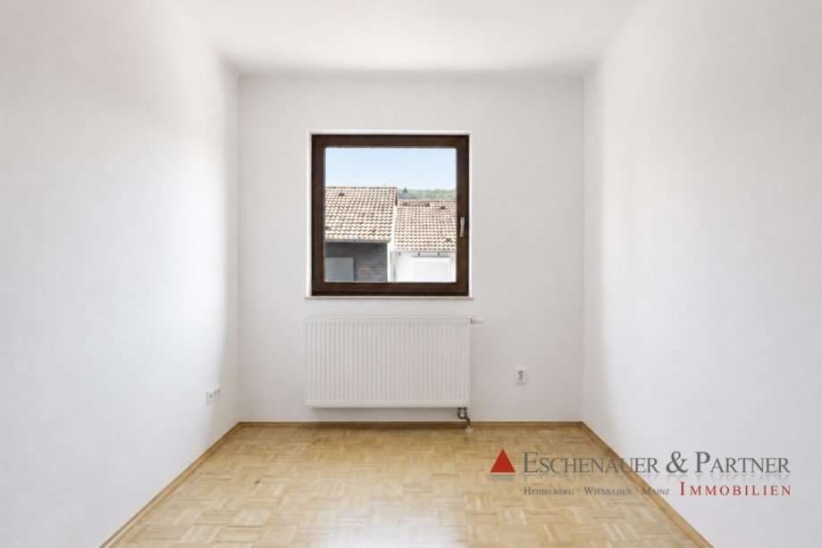 Schlafzimmer Reihenendhaus Eppstein