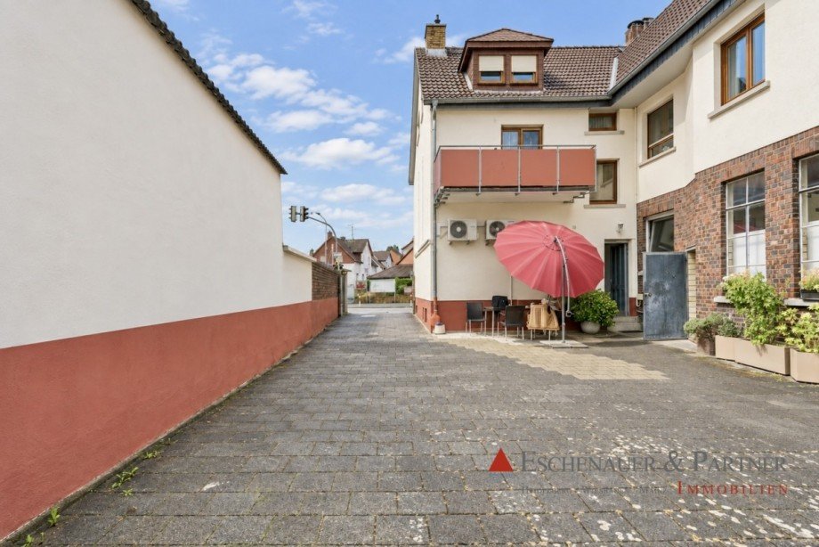 Einfahrt Haus Eppertshausen