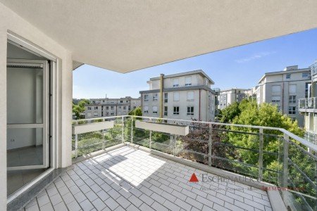 Hauptbild Attraktive 3 Zimmer Eigentumswohnung mit gro�em Balkon und ruhiger Lage von Wiesbaden