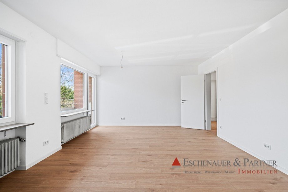 Wohnzimmer (Foto von Juni 2025) Etagenwohnung Heidelberg
