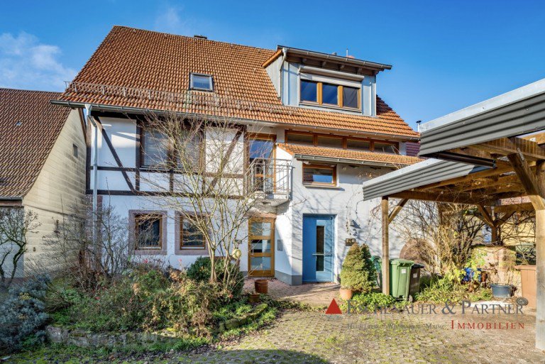 Ansicht Nu�loch Maisonettewohnung RUHIGER PLATZ IM GR�NEN - Lichtdurchflutetes Architektenhaus f�r Naturliebhaber in Nussloch-Maisbach