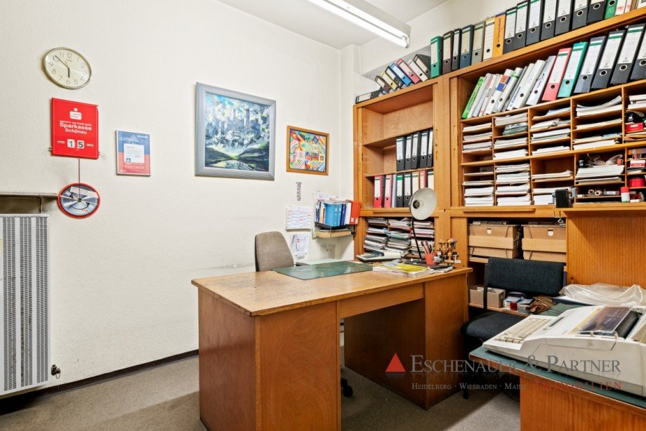 B�ro Zweifamilienhaus Sch�nau