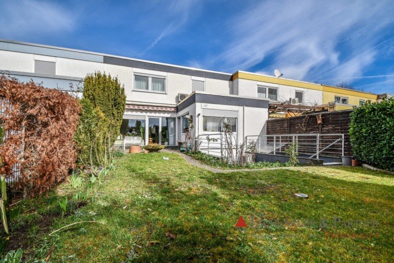 Ansicht Heidelberg Reihenhaus Gem�tliches Reihenmittelhaus mit tollem Garten in direkter Feldrandlage von Heidelberg-Rohrbach