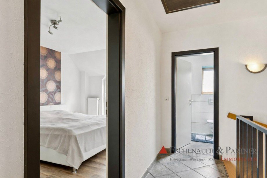 Flur DG Reihenmittelhaus Wiesbaden / Erbenheim