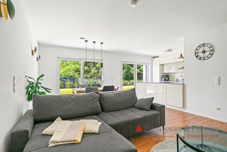 Wohnzimmer Reilingen Doppelhaush�lfte FAMILIENTRAUM IN REILINGEN - Moderne Doppelhaush�lfte mit sonnigem Garten in ruhiger Wohnlage