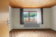 Zimmer UG Gro�es Ein- Zweifamilienhaus mit traumhafter Terrasse und Aussicht in Wilhelmsfeld!