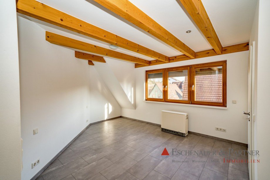 Schlafzimmer DG Maisonettewohnung Nu�loch