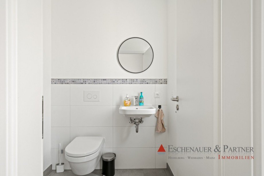 G�ste-WC Doppelhaush�lfte Reilingen