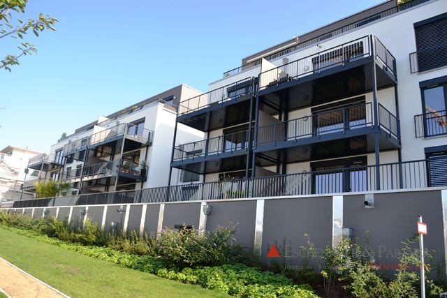 Ansicht Wiesbaden Etagenwohnung Neubauwohnung mit ca. 28 m2 gro�er Sonnenterrasse nahe S�dfriedhof/ Heinerberg