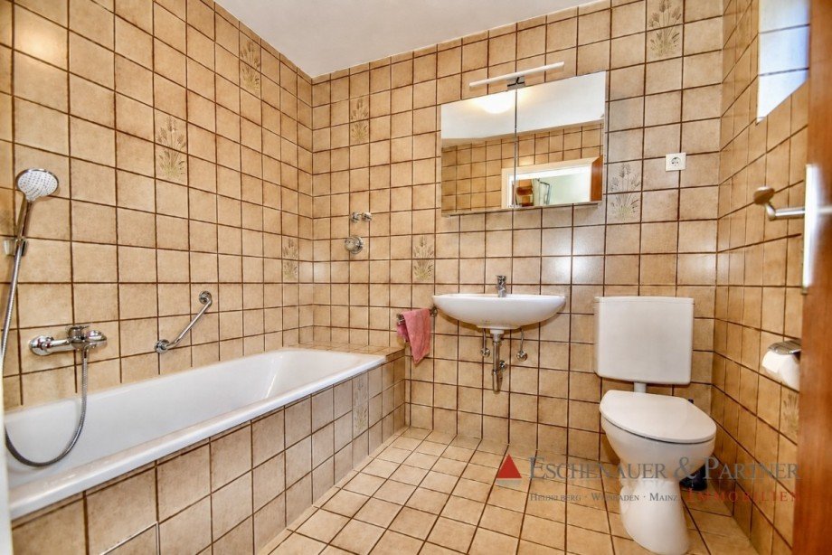 Wannenbad UG Einfamilienhaus Wiesloch