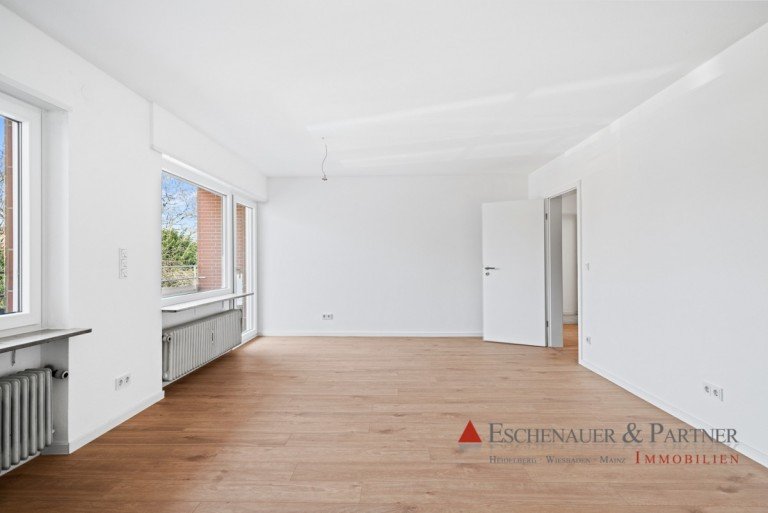 Wohnzimmer Heidelberg Etagenwohnung Frisch sanierte 3-Zimmer-Wohnung mit zwei Balkonen in ruhiger Lage von Heidelberg-Wieblingen