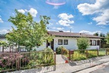 Ansicht Gro�z�giges Einfamilienhaus mit herrlichem Blick ins Gr�n der Umgebung