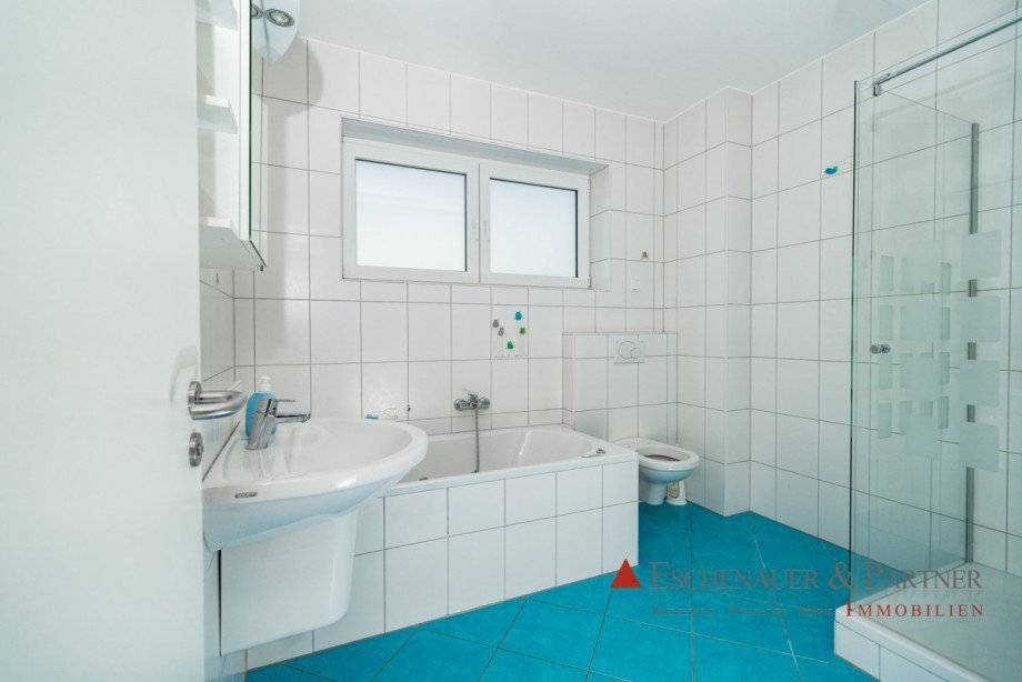 Bad Doppelhaush�lfte Stadecken-Elsheim