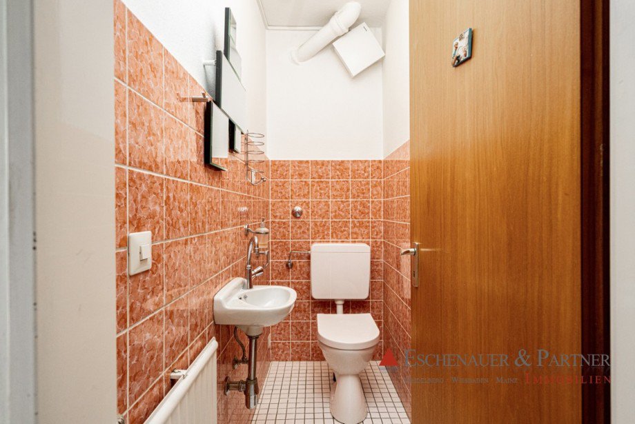 WC Doppelhaush�lfte Wiesbaden