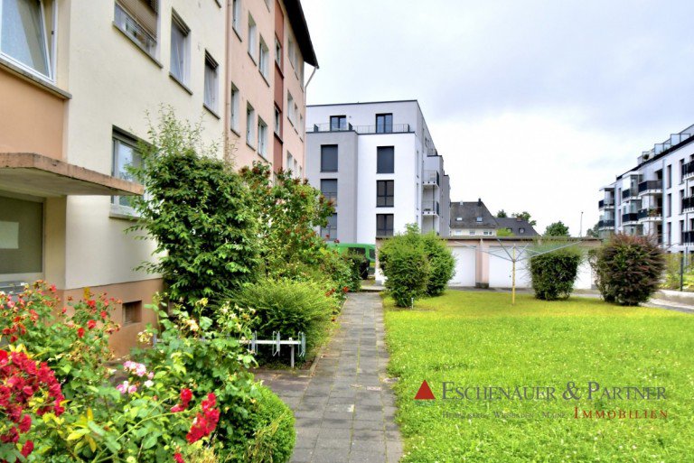 Geb�ude Ansicht Zugang Mainz-Kastel Etagenwohnung Anlagepaket!! 4 Eigentumswohnungen in Mainz Kastel. �berdurchschnittliches Mieterh�hungspotenzial.