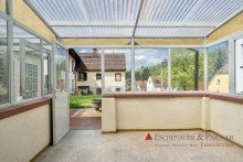 Loggia (aktueller Zustand) DAS BAUERNHAUS-PROJEKT - Individuelles Einfamilienhaus mit Potential in Heidelberg-Handschuhsheim
