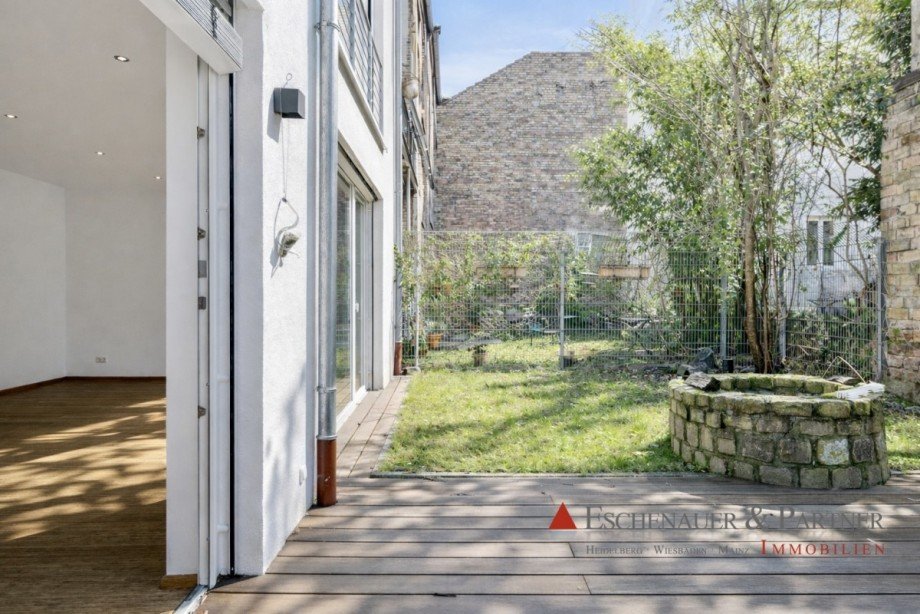 Terrasse mit kleinem Garten Maisonettewohnung Heidelberg
