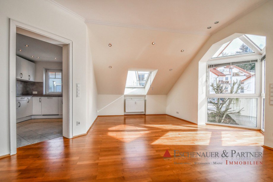 Wohnzimmer Dachgeschosswohnung Nu�loch