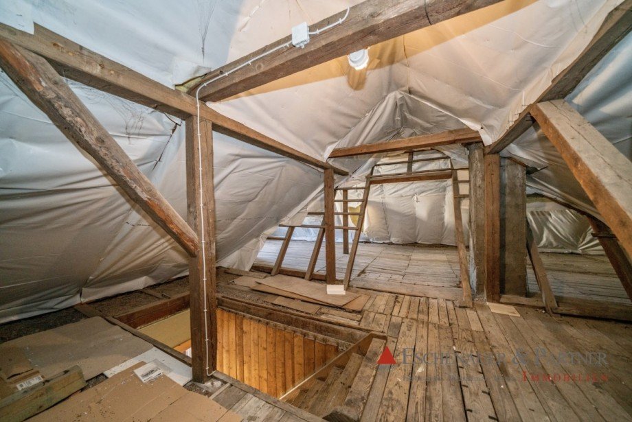 Speicher Etagenwohnung Nu�loch