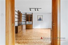 Wohnzimmer Freistehendes Einfamilienhaus in Wiesbaden mit sch�nem gro�en Grundst�ck