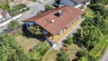 Ansicht Gro�z�giges Einfamilienhaus mit herrlichem Blick ins Gr�n der Umgebung
