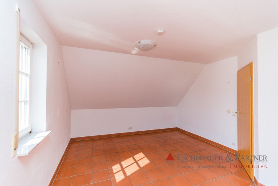 G�stezimmer Dachgeschosswohnung Mannheim
